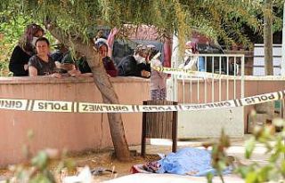 Ölüm gönüllü temizlik yaptığı caminin avlusunda...