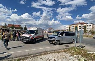 Önce çarptı sonra takla attı