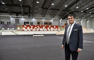 Osmangazi atletizm salonu açılış için gün sayıyor