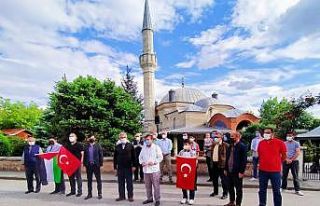 Osmanlı’nın en büyük hadis medresesinin önünden...