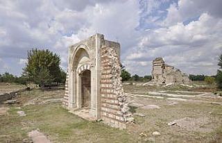 Osmanlı’ya 92 yıl başkentlik yapan Edirne’nin...