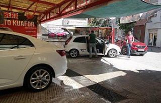 Oto yıkamacılar kademeli normalleşmeden memnun