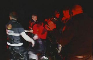 Otomobil baraj gölüne uçtu, 3 kişi boğulmaktan...