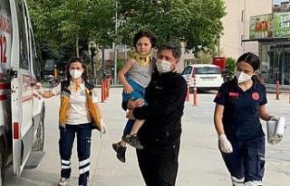 Otomobil ile hafif ticari araç çarpıştı: 4 yaralı
