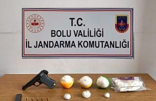 Oyun havuzu toplarından 332 gram uyuşturucu çıktı