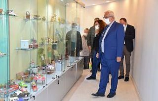 Oyuncak evi, çocuklarla buluşmaya gün sayıyor