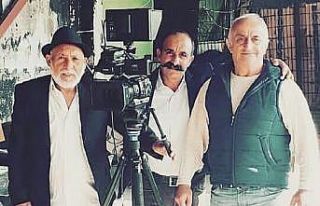 Oyuncu Ümit Berber kalp krizi geçirerek hayatını...