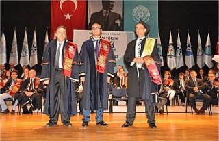 (Özel) 5 üniversite bitiren doktor herkese örnek...