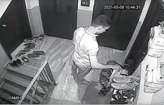 (Özel) Bebek arabası hırsızlığı kamerada