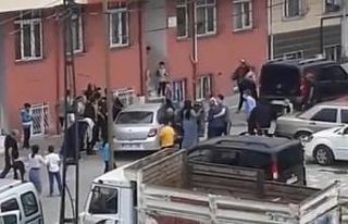 (Özel) Esenyurt’ta sokakta oynayan 7 yaşındaki...
