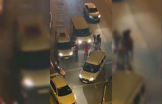(Özel) Eyüpsultan’da sürücülerin yol verme...