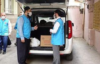 (Özel) İmamlar kapı kapı gezip ihtiyaç sahiplerine...