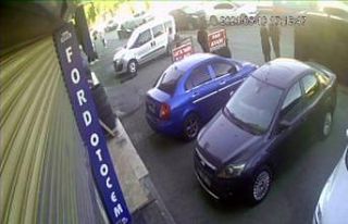 (ÖZEL) Küçükçekmece zincirleme kaza kamerada