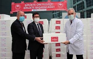 Pandemi savaşçılarına 20 ton balık