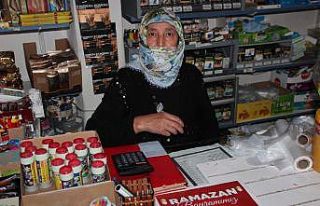 Parasını çalan hırsızları yakalayan yaşlı...