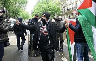 Paris’te Filistin’e destek gösterisi