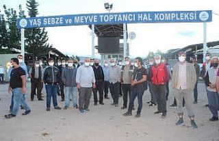 Pazarcılardan yüksek fiyat eylemi