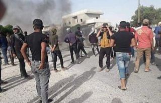 PKK/YPG’li teröristler, sivillerin üzerine ateş...