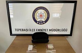 Polisten kaçan şahsın üzerinden uyuşturucu çıktı