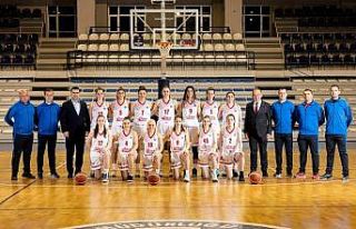 Potanın perilerinin hedefi bir üst lig