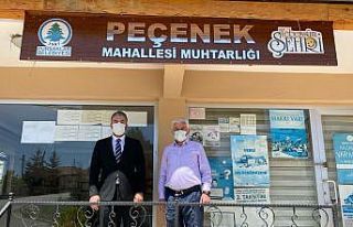 Pursaklar Belediye Başkanı Çetin, muhtarlarla bayramlaştı