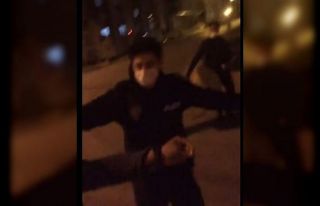 Ramazan davulcusu hem oynadı hem oynattı