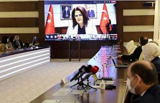 Rektör Karacoşkun Engelsiz Üniversiteler ödül...