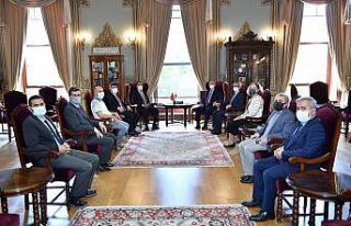 Rektör Karacoşkun İstanbul Üniversitesi Rektörü...