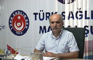 Sağlıkçılar ek ödeme yerine maaşa zam istiyor