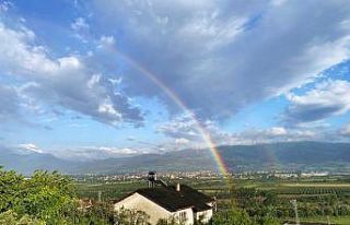 Sakarya’da yağmur sonrası gökkuşağı ziyafeti