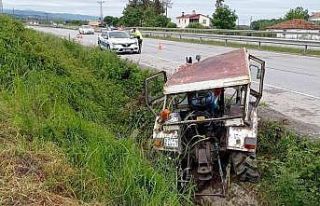 Samsun’da traktör su kanalına devrildi: 1 yaralı