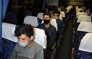 Samsun’da yolcu otobüsünde 25 kaçak göçmen...