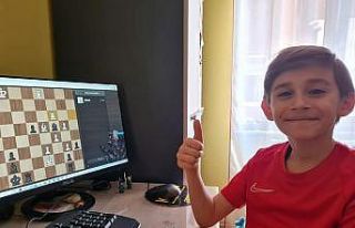Santranç turnuvasında il birincisi oldular