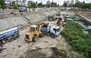 Sarıçam Deresi temizlendi