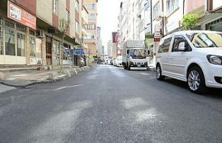 Sarıgöl Caddesi’nde yol düzenleme çalışmaları...