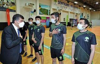 Şehitkamil’den  polis adaylarına destek