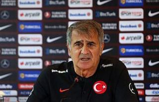 Şenol Güneş: "Şampiyonlar Ligi dünyaya açılan...