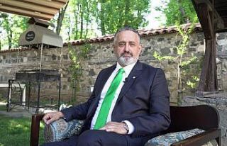 Serdar Acarhoroz: "Gelir olmadan sportif başarı...