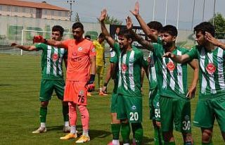 Serik Belediyespor Ligi mutlu bitirdi