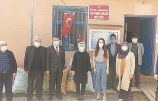 Seyitgazi’den dede-toruna çuval çuval mavi kapak