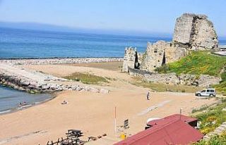 Sinop’ta denize giren Almanya vatandaşı aileye...