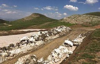 Şırnak’ta karla mücadele çalışmaları devam...