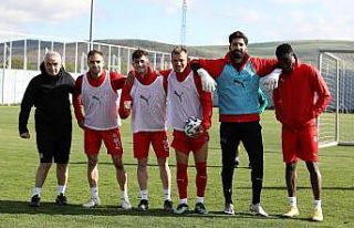 Sivasspor, ara vermeden Fenerbahçe maçı hazırlıklarına...