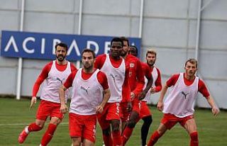 Sivasspor, Gaziantep FK maçının taktiğini çalıştı