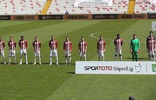 Sivasspor’da 3 futbolcu ceza sınırında!