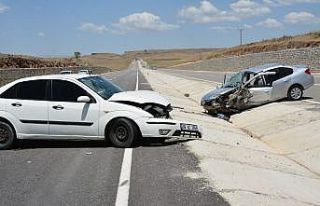 Siverek’te trafik kazası: 8 yaralı