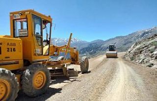 Söbüçimen yayla yoluna bakım onarım