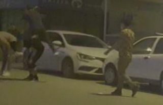 Sokağa çıkma kısıtlamasında caddede ’birdirbir’...