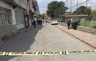 Sokak ortasında vuruldu