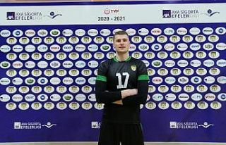Solhan Spor’dan 3 imza birden!